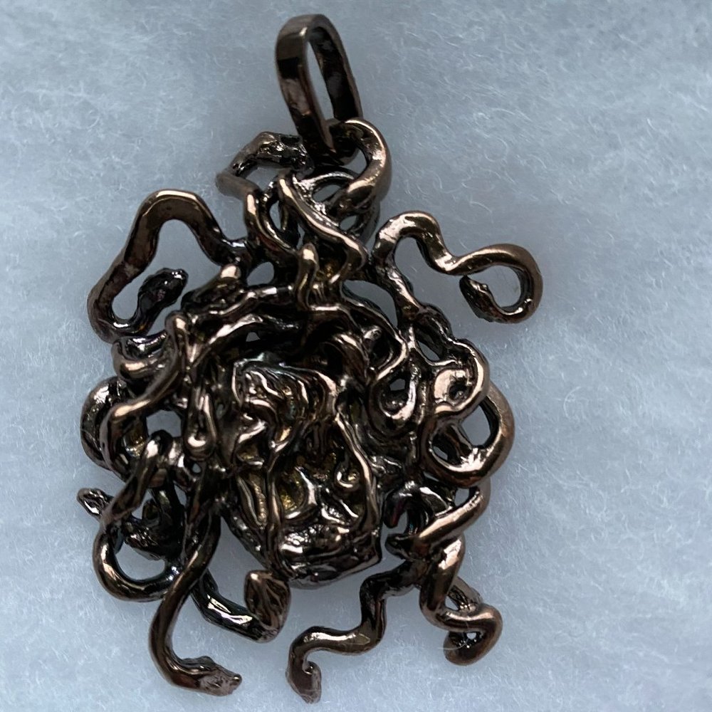 PASCIA Medusa Pendant Made in Italy Terrific Brand - Picture 2 of 4
